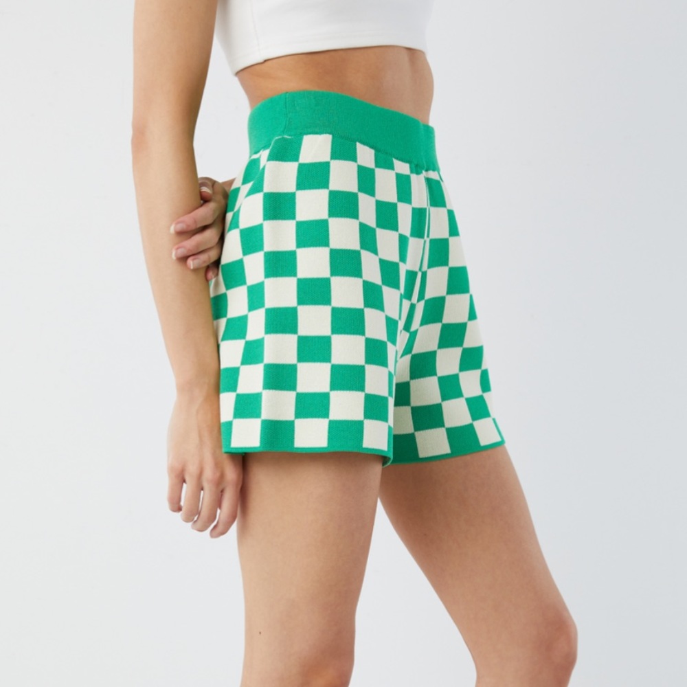 OAK + FORT Green and Cream Checkerboard High-Waist Knit Shorts